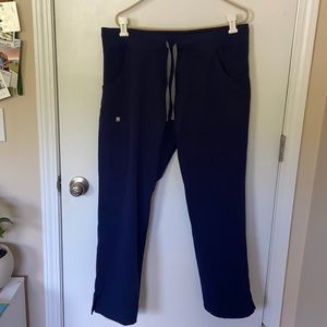 Women’s FIGS scrub pants